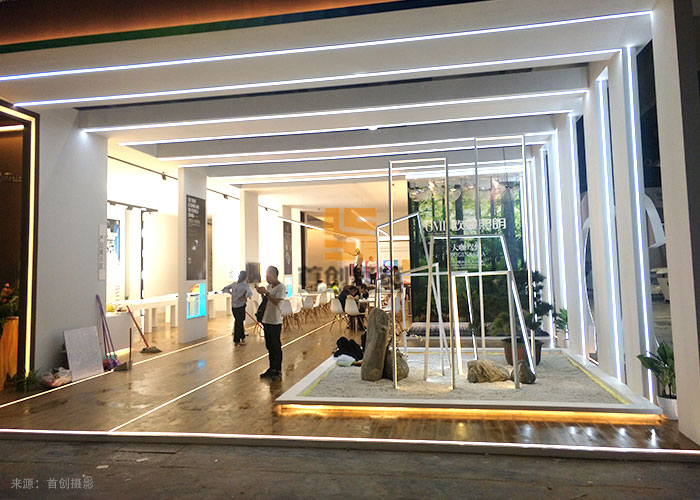 歐曼照明 展臺設(shè)計(jì)(圖4) 歐曼照明 展臺設(shè)計(jì)(圖4)